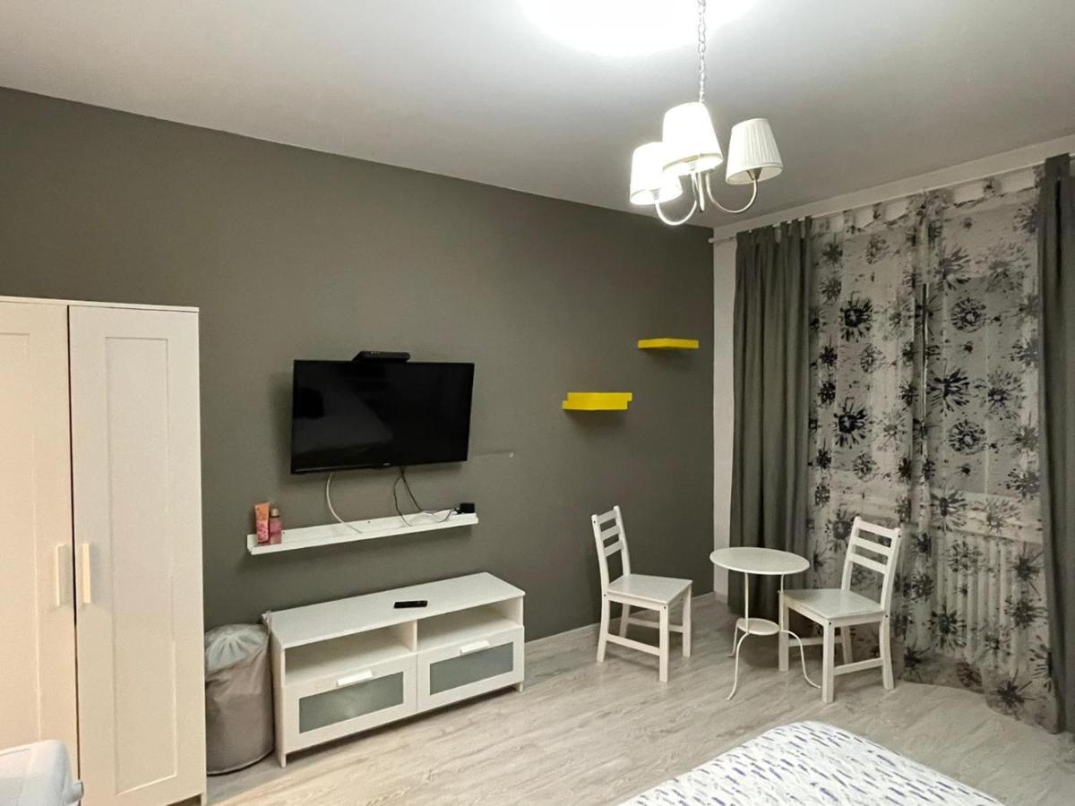 Centru Charming New Apartament Piata Universitate Lägenhet Bukarest Exteriör bild